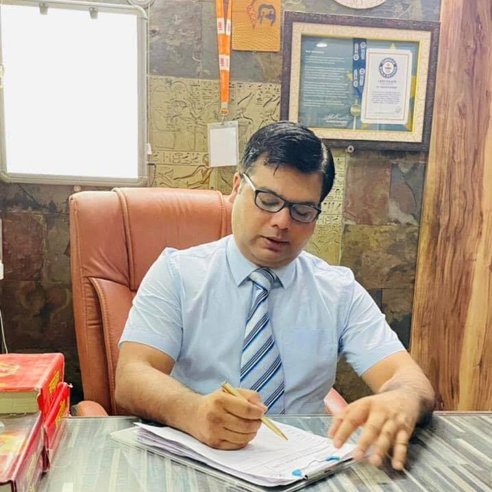 Dr Pardeep kumar